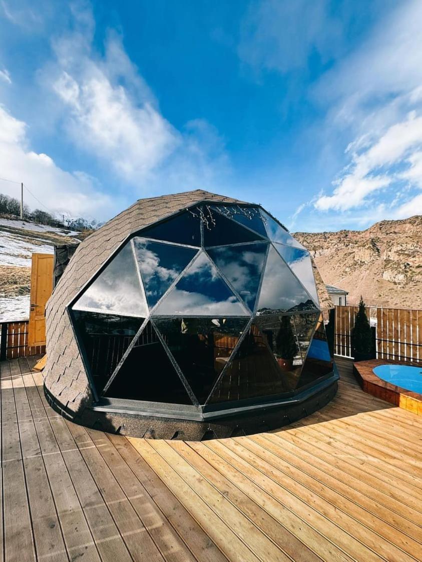 Gabua Glamping Villa Kazbegi Luaran gambar