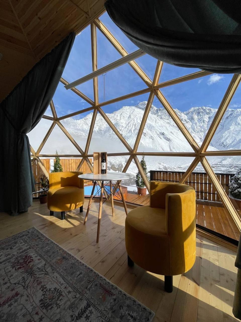 Gabua Glamping Villa Kazbegi Luaran gambar