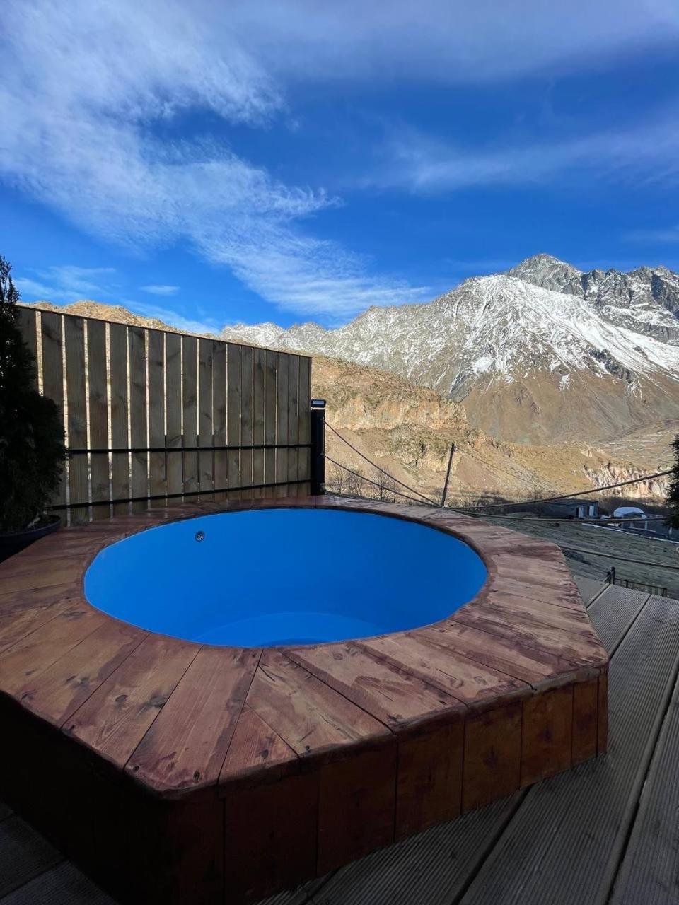 Gabua Glamping Villa Kazbegi Luaran gambar