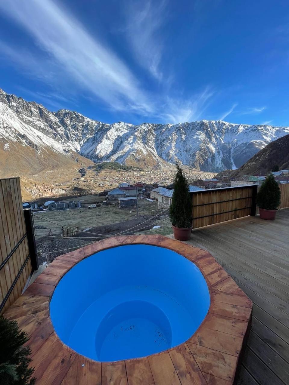 Gabua Glamping Villa Kazbegi Luaran gambar