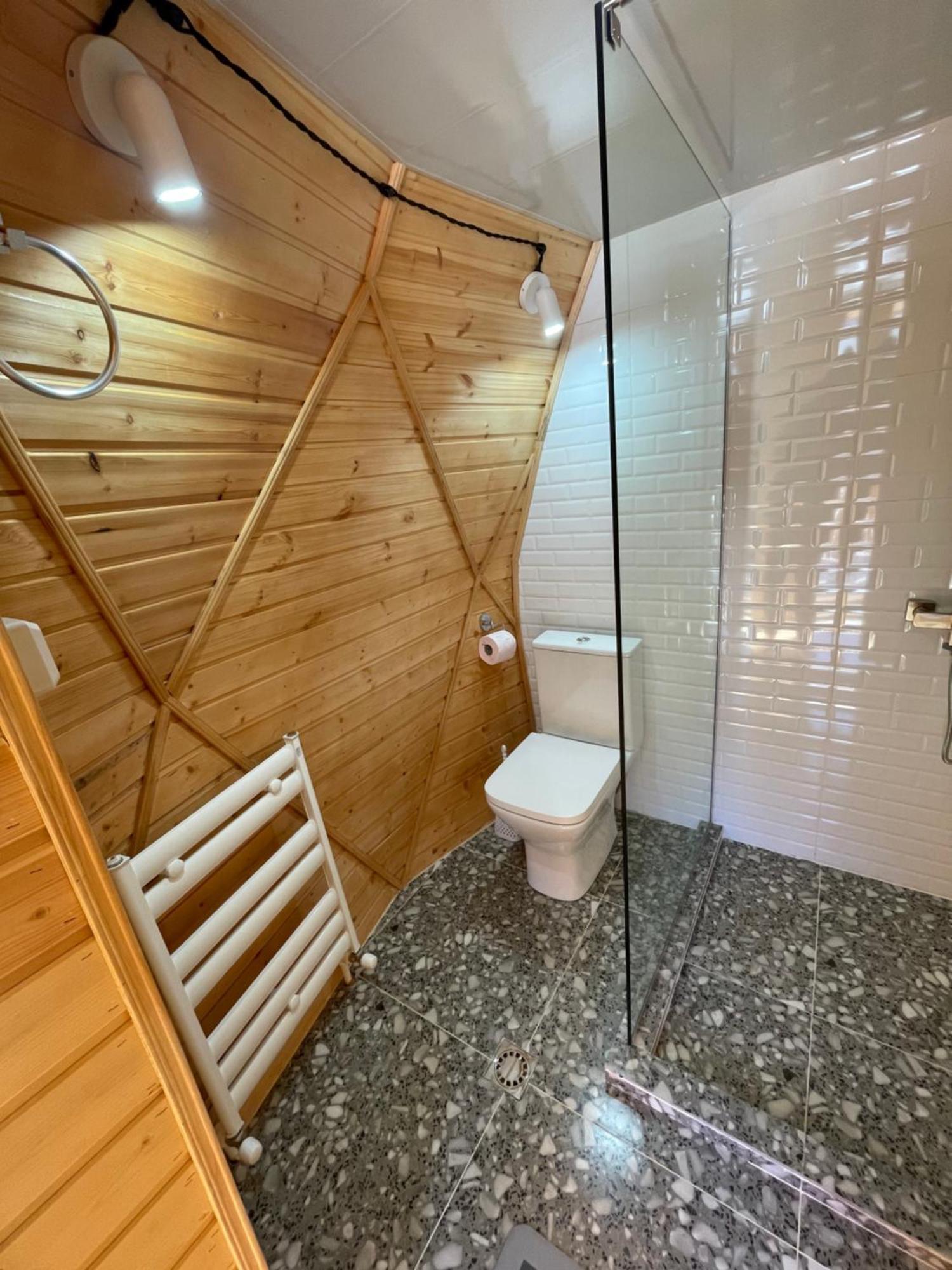 Gabua Glamping Villa Kazbegi Luaran gambar