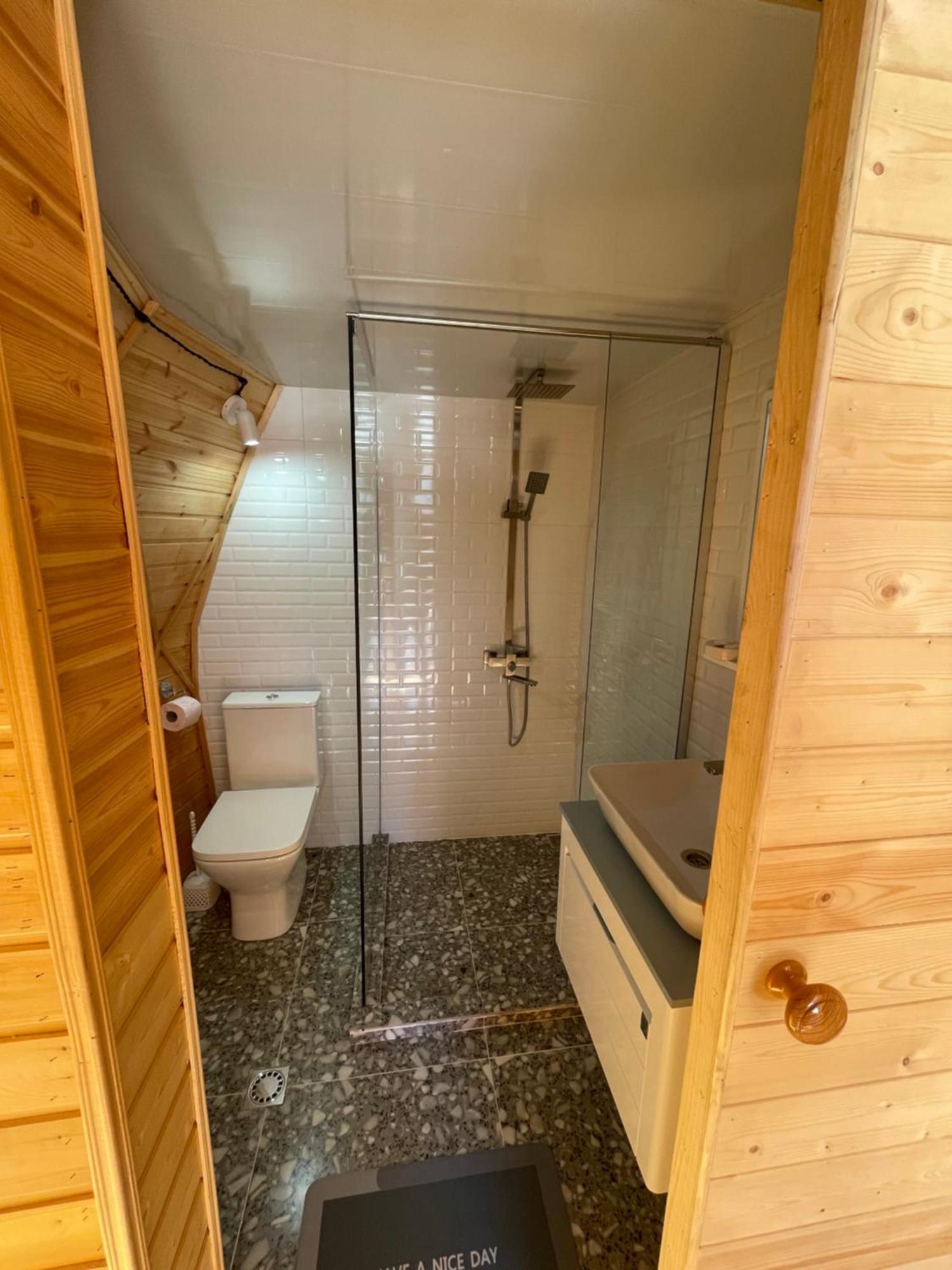 Gabua Glamping Villa Kazbegi Luaran gambar