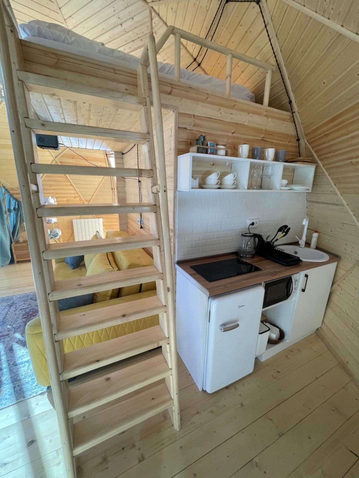 Gabua Glamping Villa Kazbegi Luaran gambar